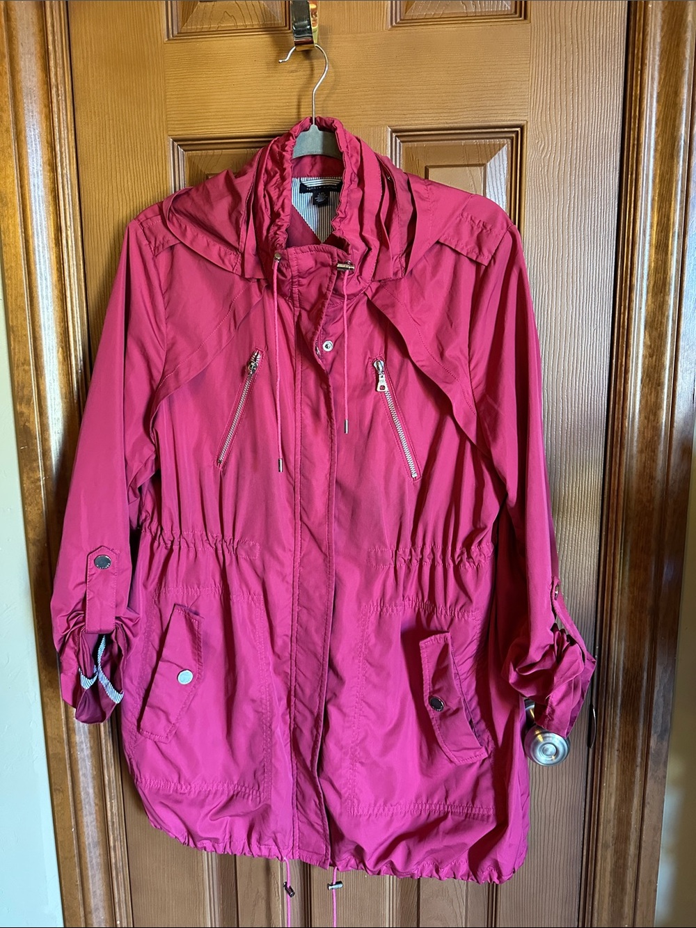 Tommy Hilfiger Bright Fuchsia Pink Women's Anorak Jacket, size Large